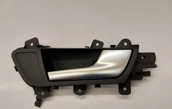 Rear door interior handle