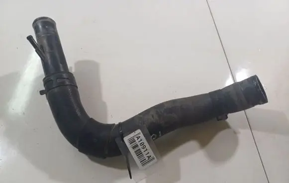 Peugeot 4007 Engine coolant pipe/hose