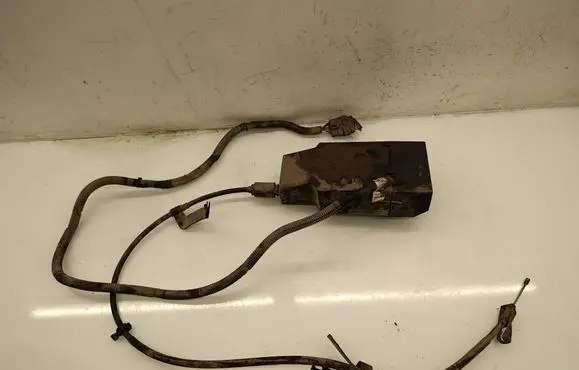 Opel Antara Hand brake control module 20951996