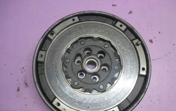 BMW 3 E90 E91 Clutch set kit 7594444