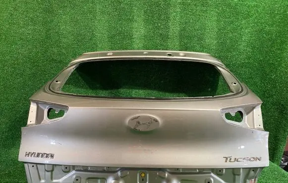 Hyundai Tucson TL Tailgate/trunk/boot lid