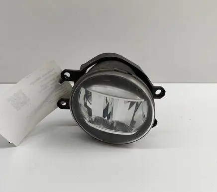 Toyota Land Cruiser (BJ70) Front fog light 8121048051