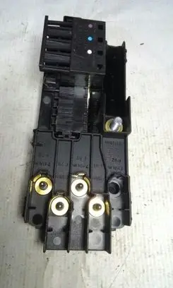 Mercedes-Benz E W211 Fuse module A2115452301