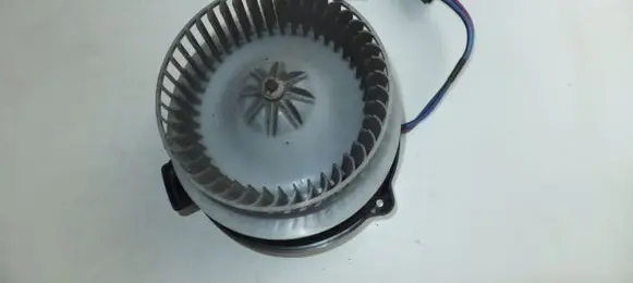 Toyota Land Cruiser (J100) Heater fan/blower DENSO194000