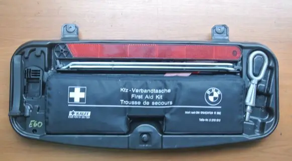 BMW 5 E60 E61 Tool set 