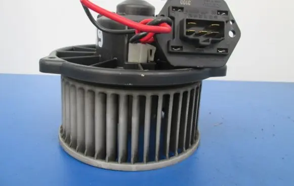 Suzuki Baleno EG Heater fan/blower