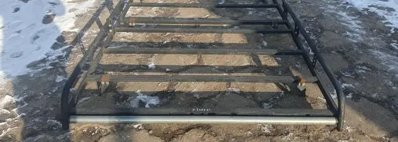 Roof trunk box