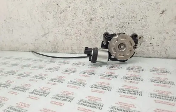 Volkswagen PASSAT B6 Seat adjustment motor 000565 001716