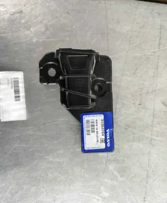 Volvo XC90 Front bumper mounting bracket 31353764