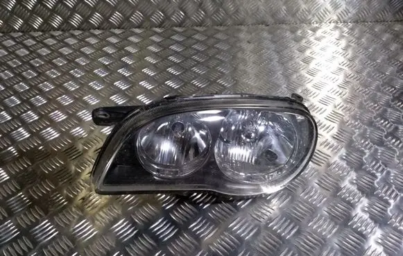 Toyota Corolla E120 E130 Headlight/headlamp 10077126