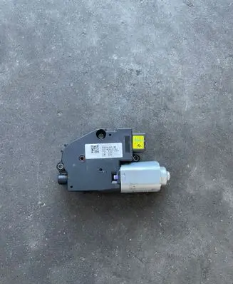 Sunroof motor/actuator