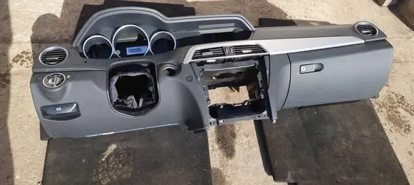 Mercedes-Benz C W204 Dashboard A2046805787 A2078603902 2046805787
