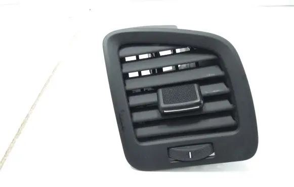 Opel Insignia A Dash center air vent grill 13321921
