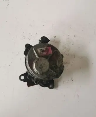 Opel Vivaro Vacuum pump 520476A