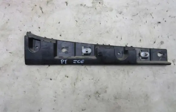 Renault Zoe Sill supporting ledge 764A81357R