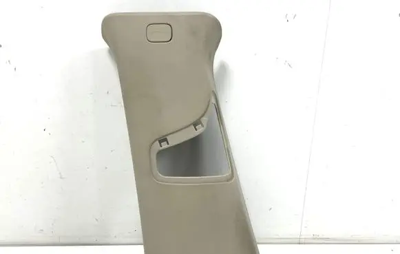 Chevrolet Volt I (B) pillar trim (top) AKW68509 GMW15340