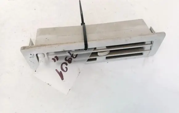 Volkswagen Transporter - Caravelle T4 Dash center air vent grill