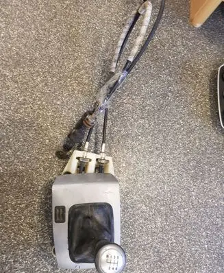 Hyundai Sonata Gear shifter/selector