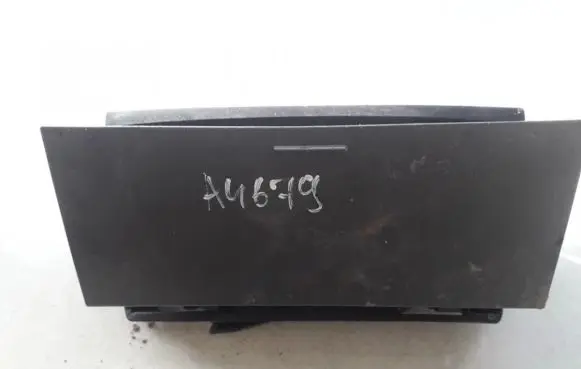 Peugeot 407 Car ashtray 9644562177 A1047513