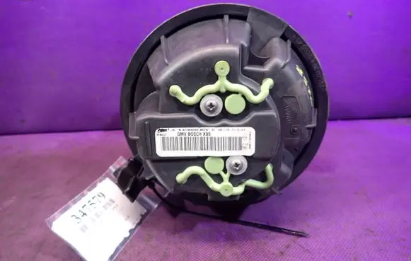 Dacia Logan I Heater fan/blower N106609Z