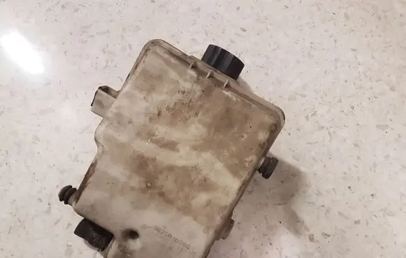 Peugeot 206 Coolant expansion tank/reservoir 9625010980 9630834780