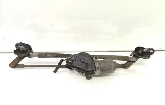 Lexus IS 220D-250-350 Front wiper linkage and motor 8511026220 1593000081