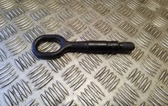 Volkswagen PASSAT B8 Towing hook eye 8K0805615A