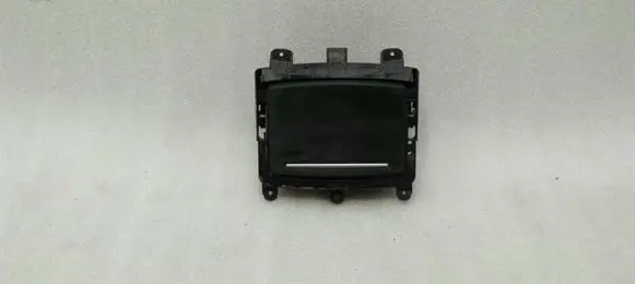 Cup holder front