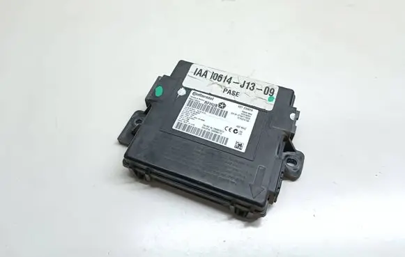 Jeep Grand Cherokee Keyless (KESSY) go control unit/module 82167700AC 68240158AA P68240158AA