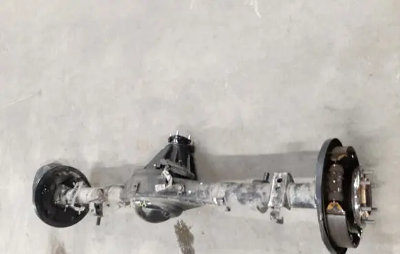 Toyota Hilux VIII Rear differential 411100K830