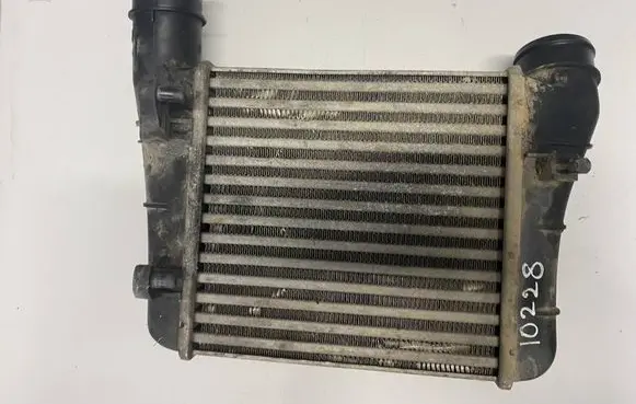 Audi A4 S4 B6 8E 8H Intercooler radiator 8e0145805f 174978713