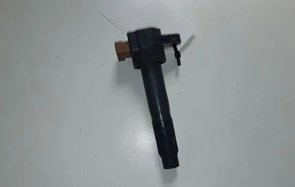 Opel Agila B High voltage ignition coil DL33Z26