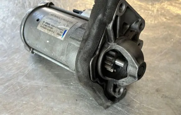 Nissan Qashqai Starter motor 233003131R 0001170623