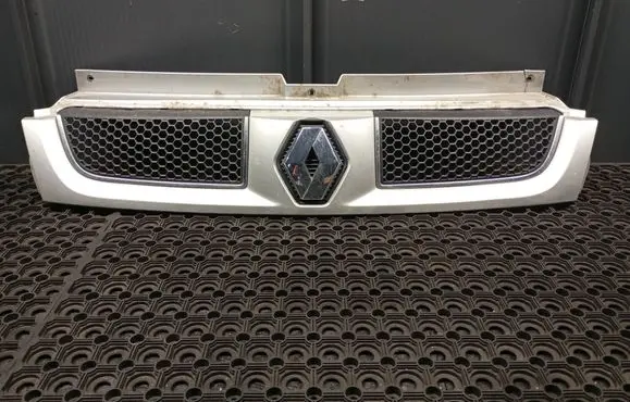 Renault Trafic II (X83) Front bumper upper radiator grill 7700313438 91166534 525719894