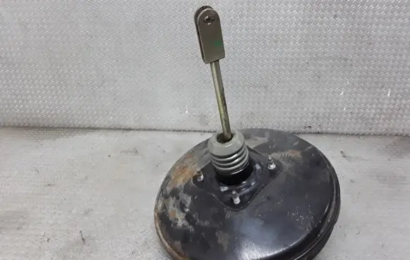 Peugeot 406 Brake booster 9631688280