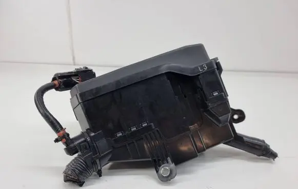 Toyota RAV 4 (XA50) Fuse box set 8266242660