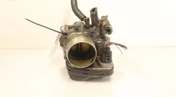 Audi A3 S3 8L Throttle body valve 