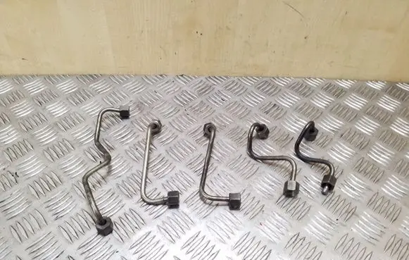 Opel Antara Fuel injector supply line/pipe 