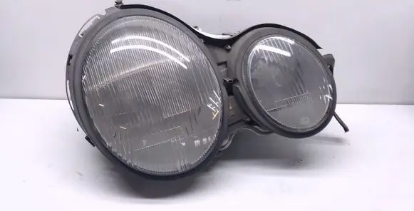 Mercedes-Benz E W210 Headlight/headlamp