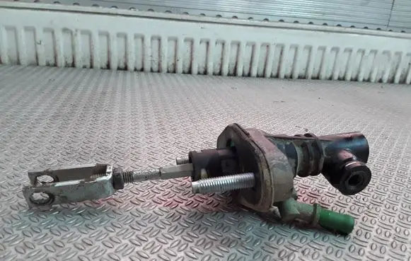 Toyota Auris 150 Clutch master cylinder
