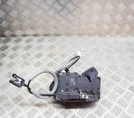 Skoda Octavia Mk3 (5E) Coupe door lock (next to the handle) 5E0837085A 5TC837015