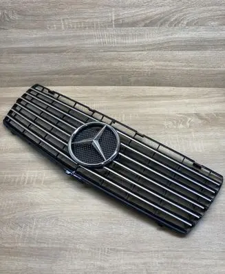 Mercedes-Benz S W140 Front bumper upper radiator grill 14088803231