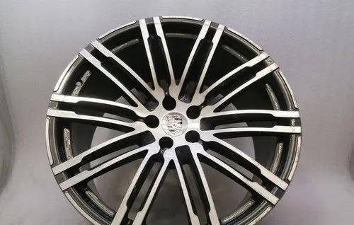 Porsche Macan (95B) R18 alloy rim 95B601025BA