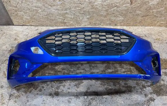 Ford Focus Front bumper JX7B-17757-S S2503H024