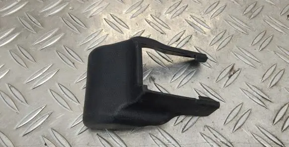 Toyota RAV 4 (XA40) Front driver seat rail trim 7212442020