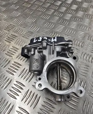 Audi A6 S6 C4 4A Throttle body valve 05L128063E