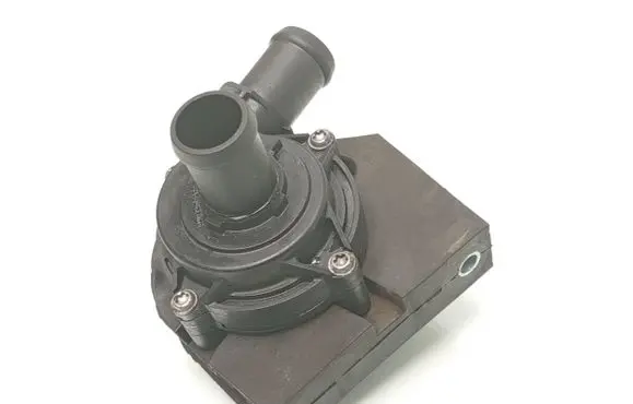 Seat Leon (5F) Electric auxiliary coolant/water pump 5Q0965567 0213388A 4012879A