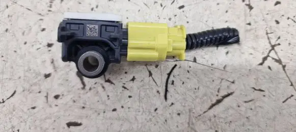 Nissan Juke I F15 Airbag deployment crash/impact sensor 988301EA0A