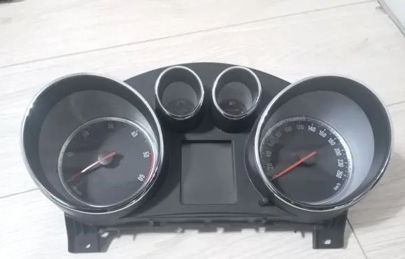 Opel Insignia A Speedometer (instrument cluster) 22956324