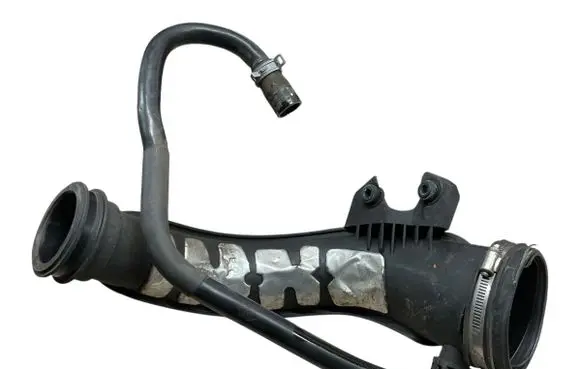 Ford Focus Intercooler hose/pipe BV619C623DC 1071621S02